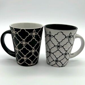 Home Essentials Black and White Geometric Ceramic Coffee Tea Mugs (Set of 2)